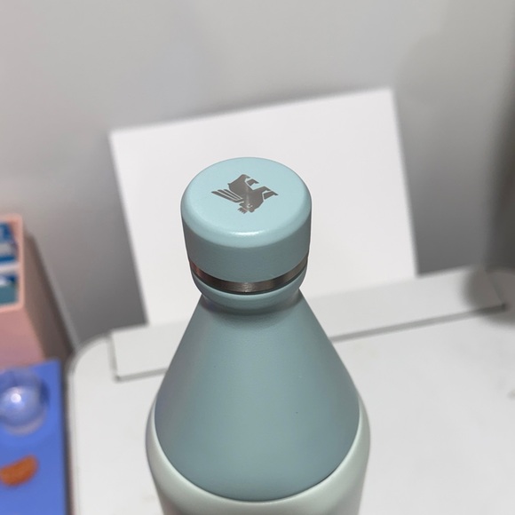 34oz Stanley teal color the all day Slim Bottle - Picture 3 of 3